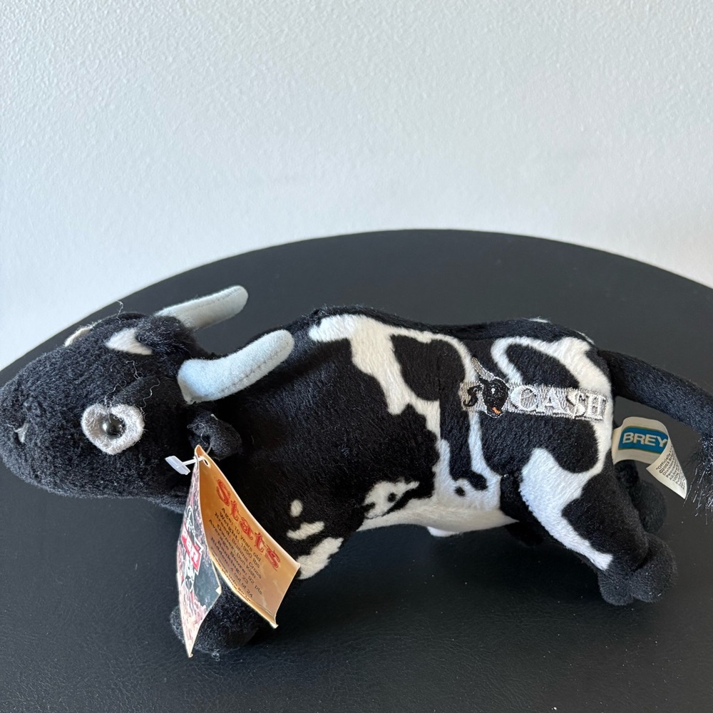 2003 Vintage PBR Professional Bull Riders Collectible Plush Bull “Cash”. NWT